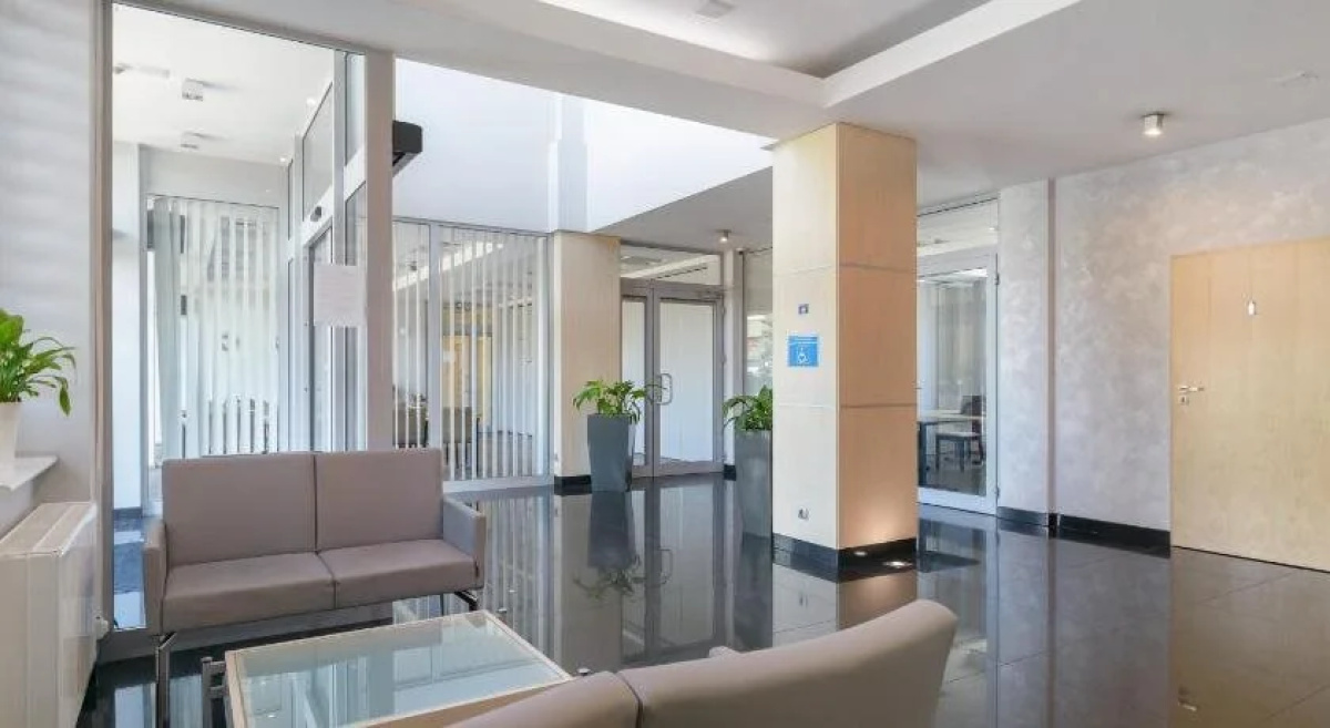Hotel Safir