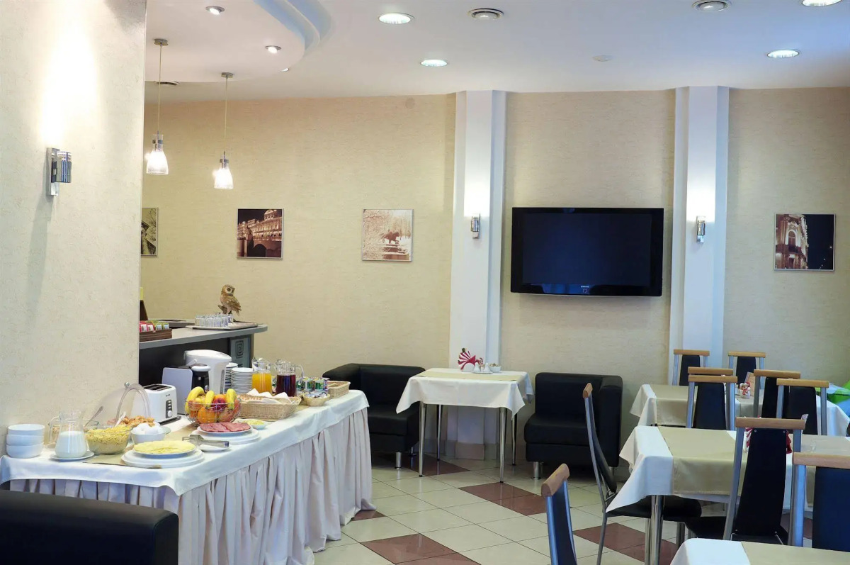 Отель «9 Сов»