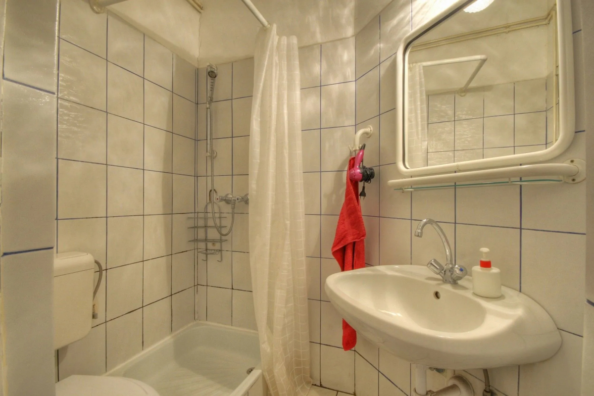 Opera Guesthouse & apartments