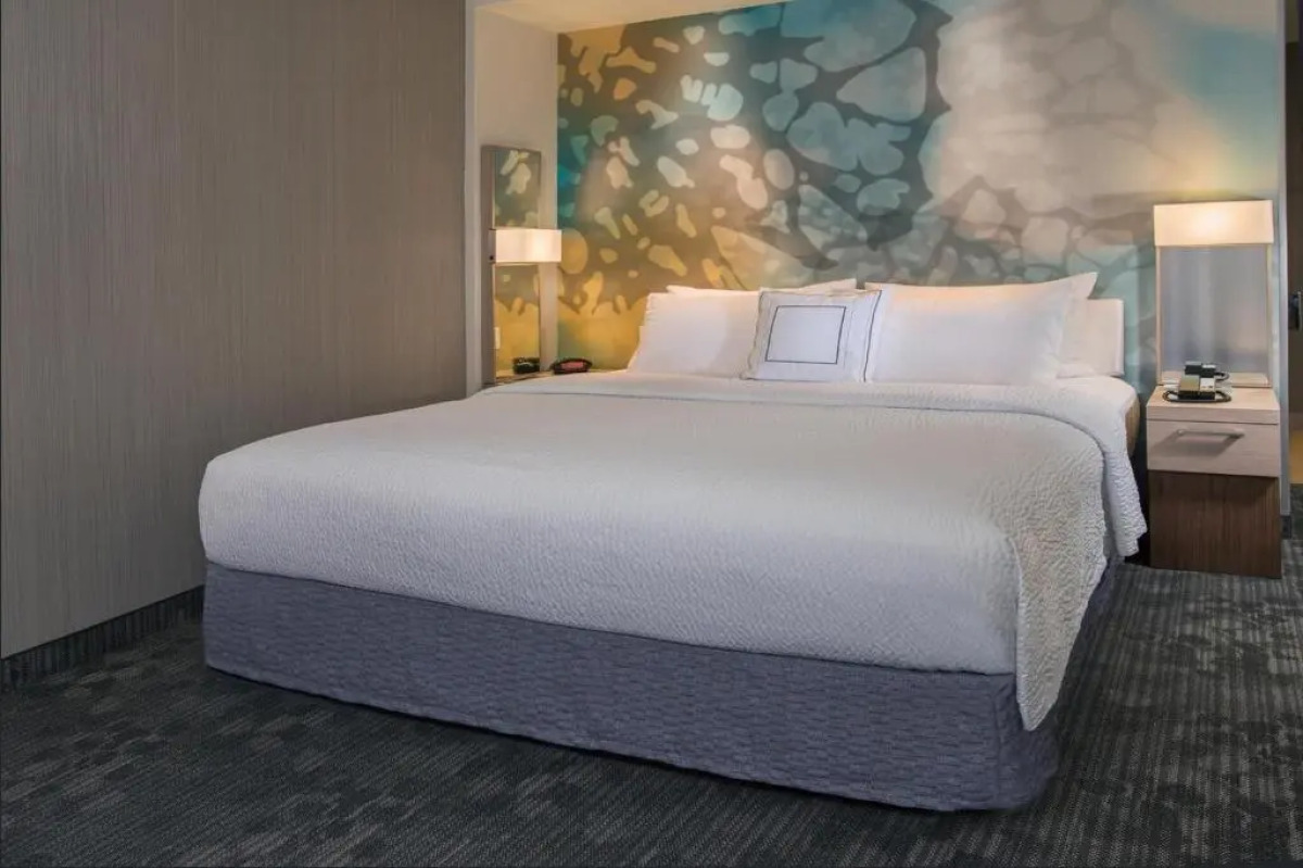 Courtyard by Marriott Denver Aurora