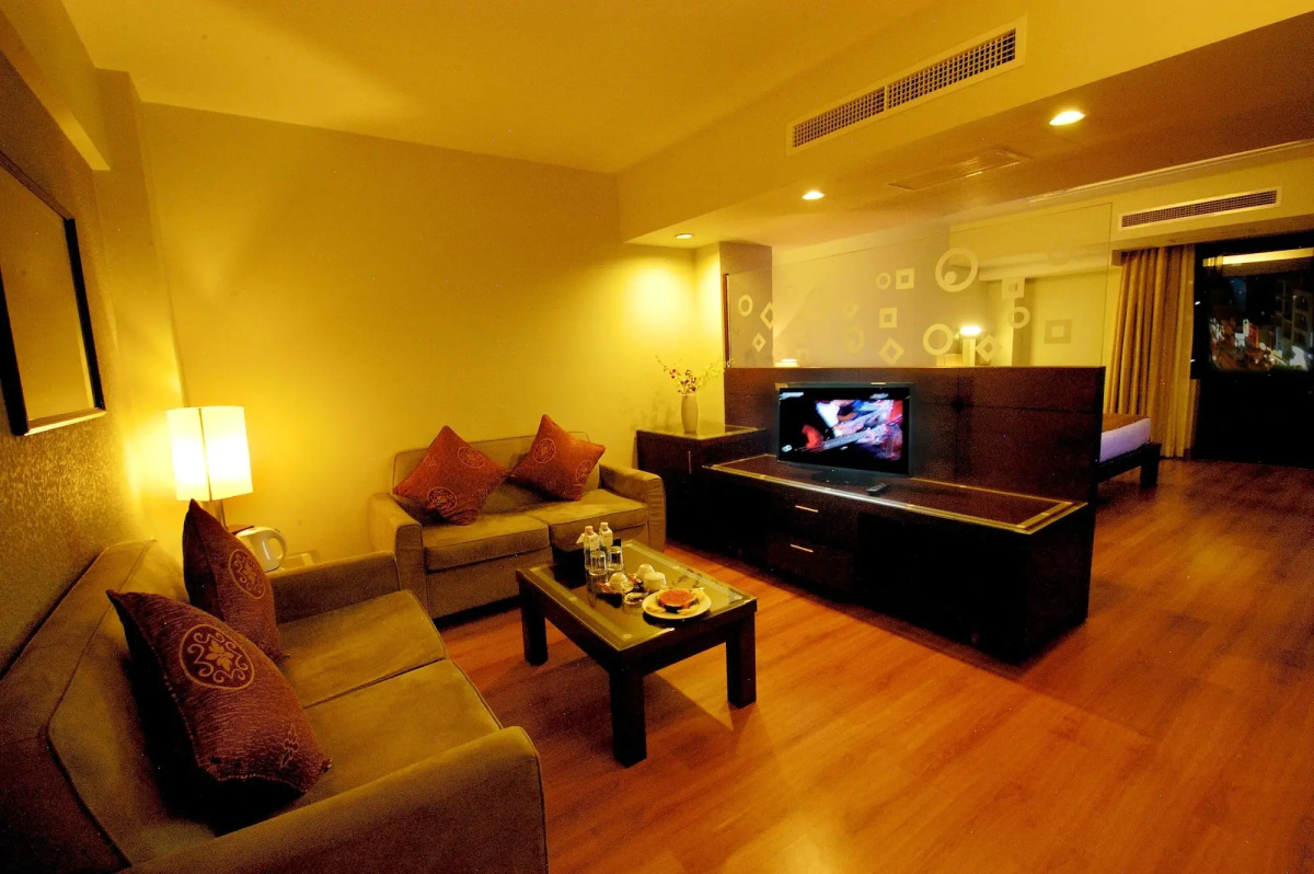 Asia Paradise Hotel