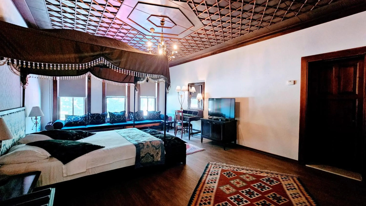 Otanti̇k Club Hotel & Spa