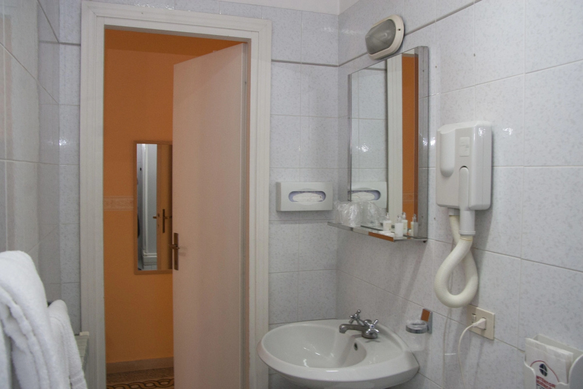 Casa La Salle - Casa Religiosa