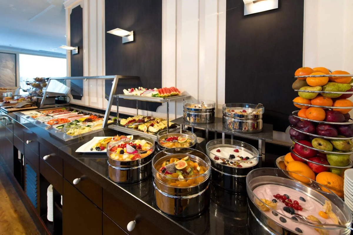 Отель The Q - Quadro City Hotel