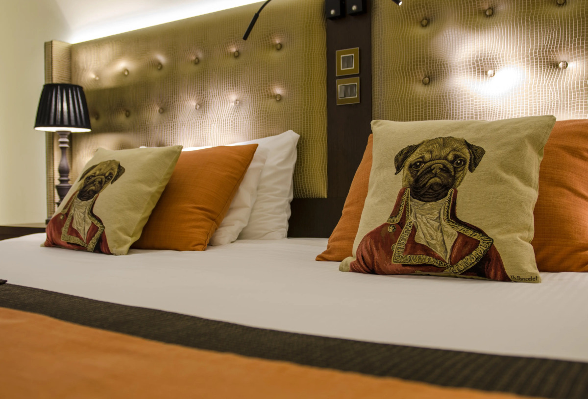 AX The Victoria Hotel