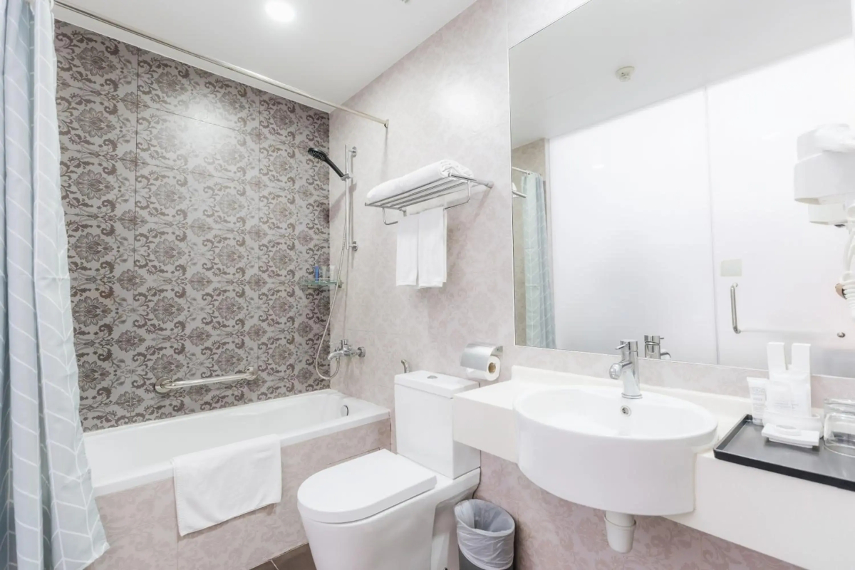 Santa Grand Hotel East Coast, a NuVe Group Collection