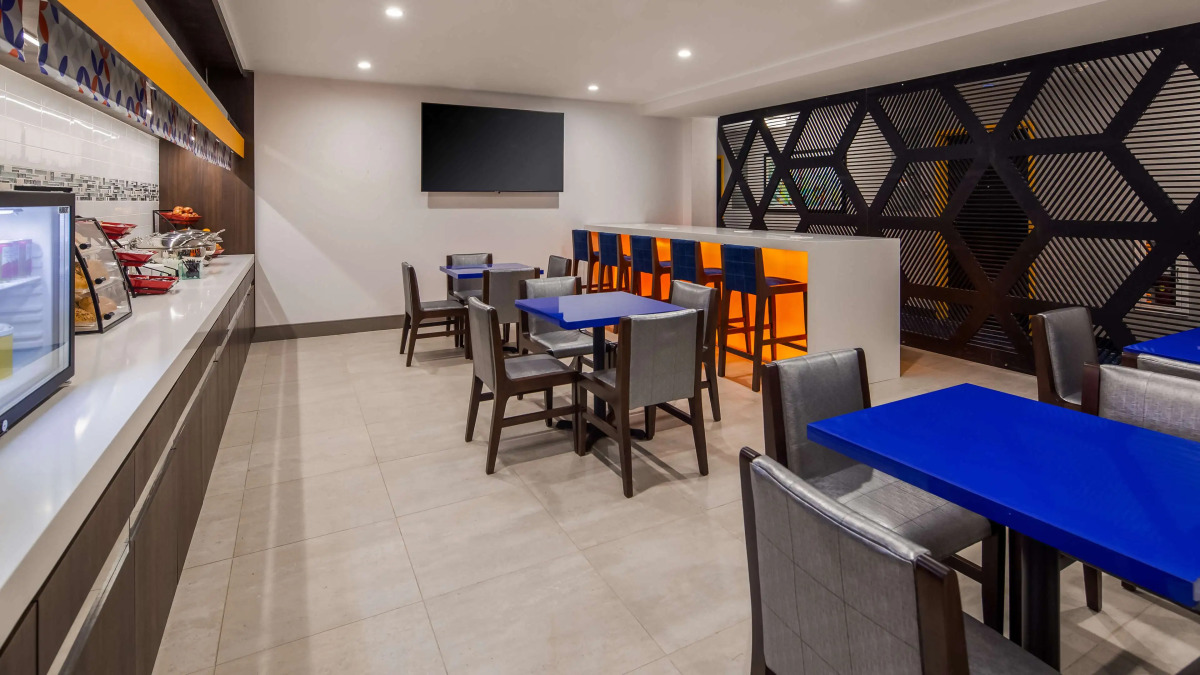 GLō Best Western Brooklyn NYC