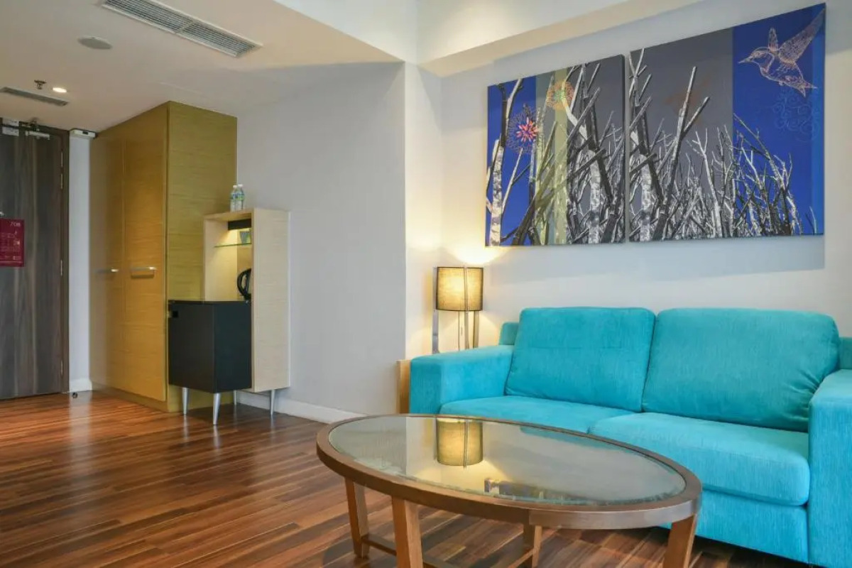 D'Majestic Place by Widebed