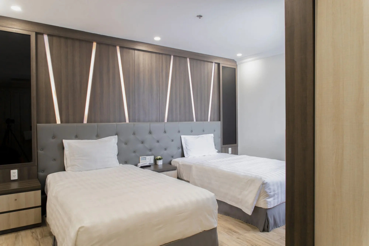 Seven Seas Hotel and Apartment