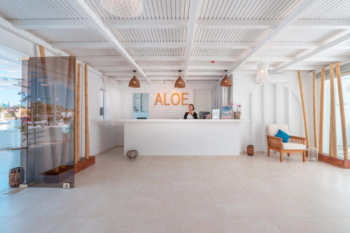 Aloe Hotel