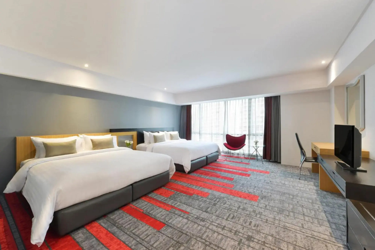 Отель BelAire Bangkok