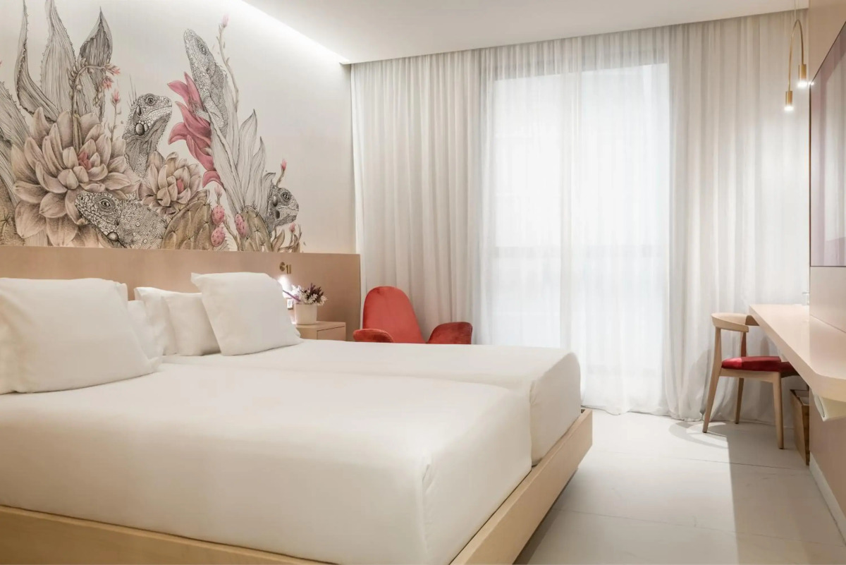 45 Times Barcelona Hotel