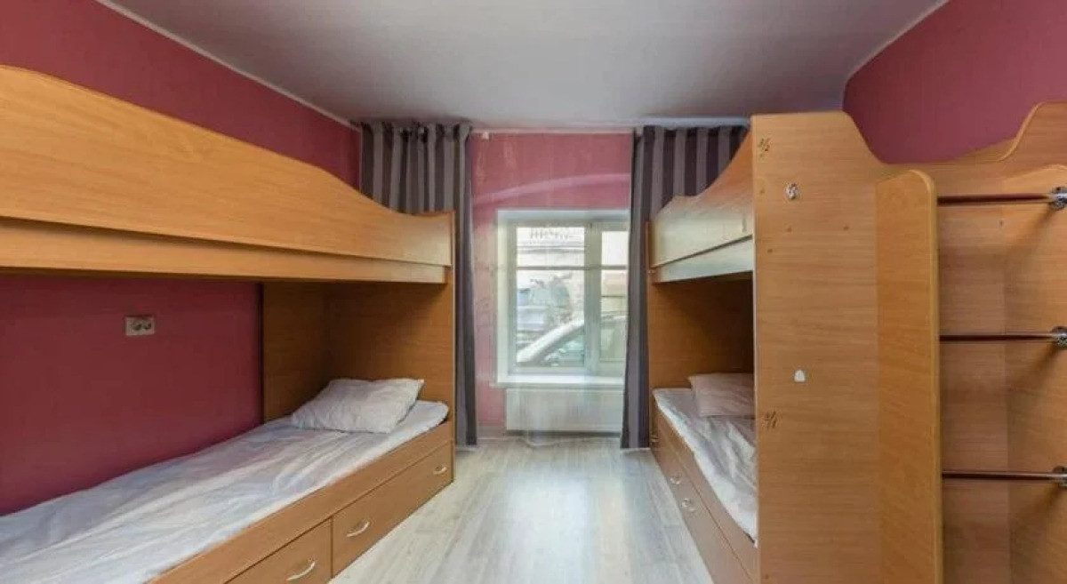 Жилое помещение Все свои на Большой Конюшенной