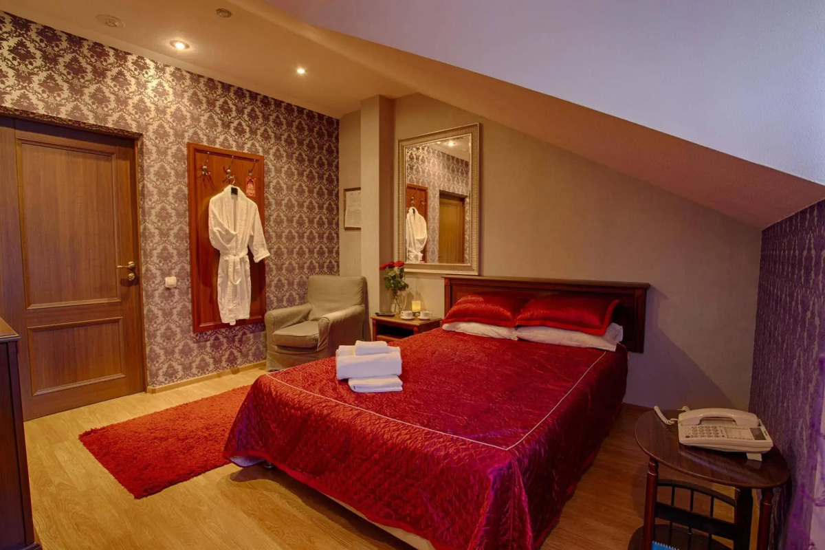 Калифорния на Покровке