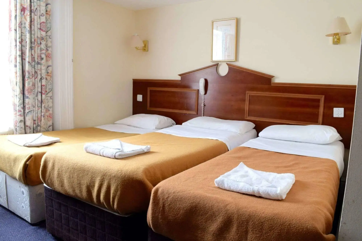 Pembridge Palace Hotel