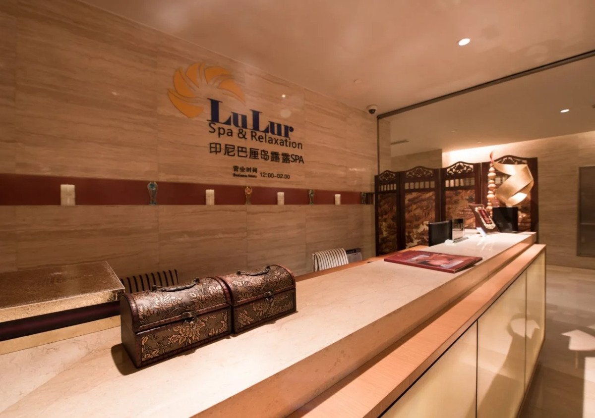 Royal International Hotel