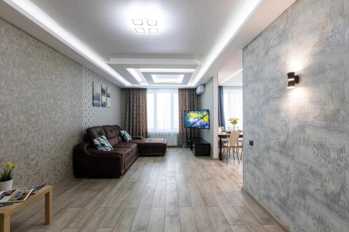 Сутки Уфа на улице Энтузиастов 16