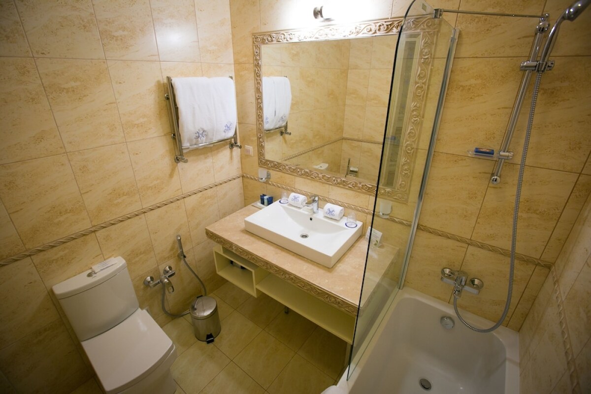 Metro Hotel Apartments