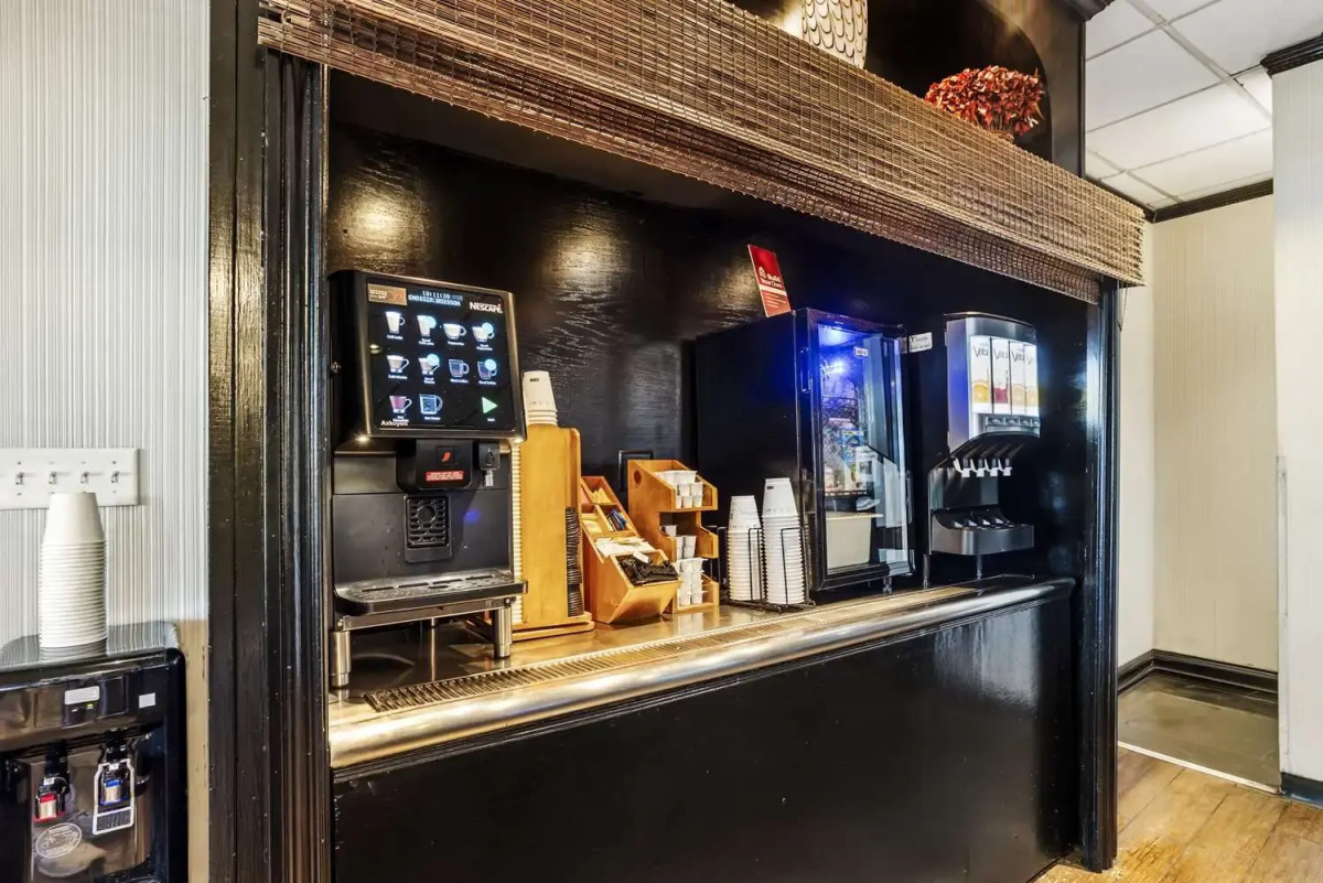 Best Western Plus Newark Airport West