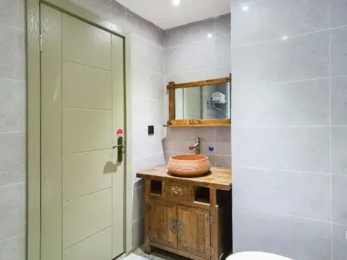 Hangzhou clean home Hotel