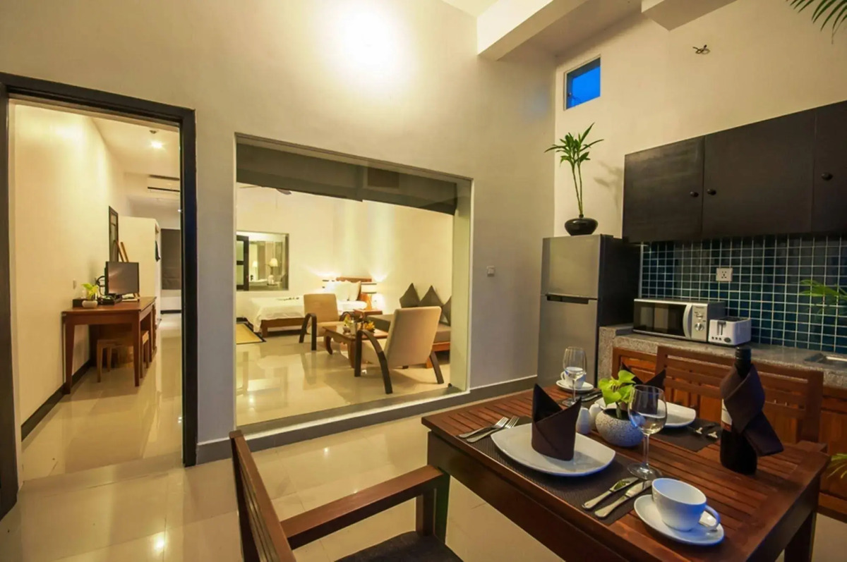 Landing Gold By Amatak