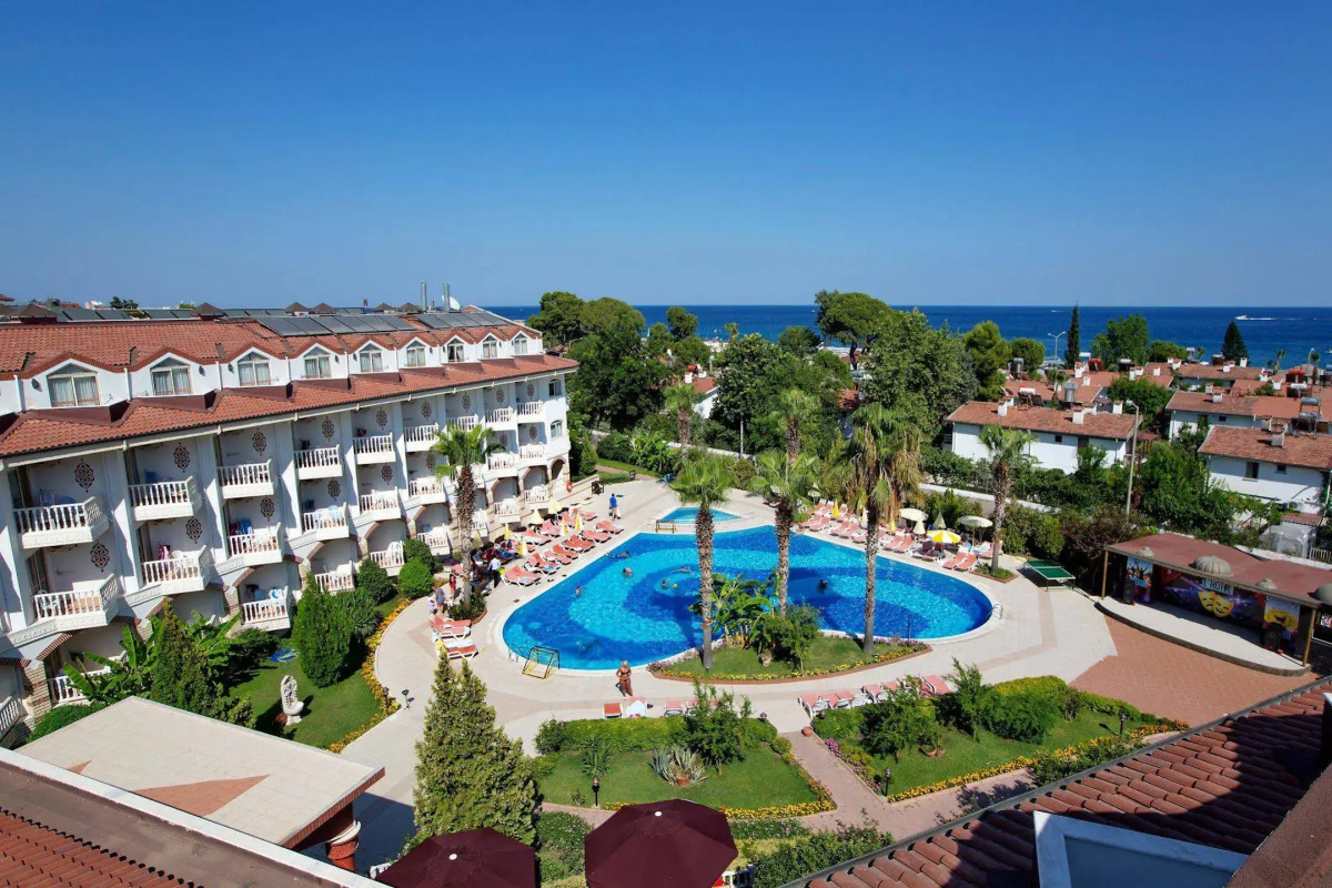 Larissa Sultan's Beach