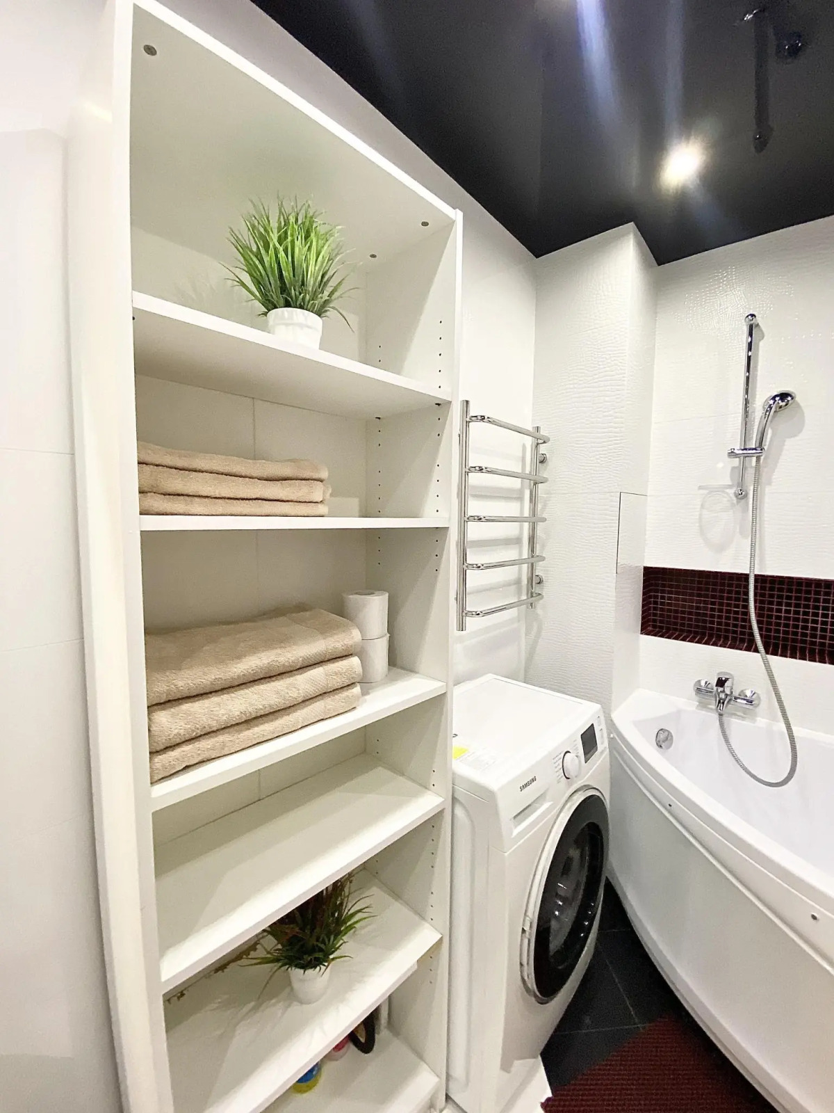 Rental Family Rooms (Рентал Фэмили) на улице Шишкова 72/3