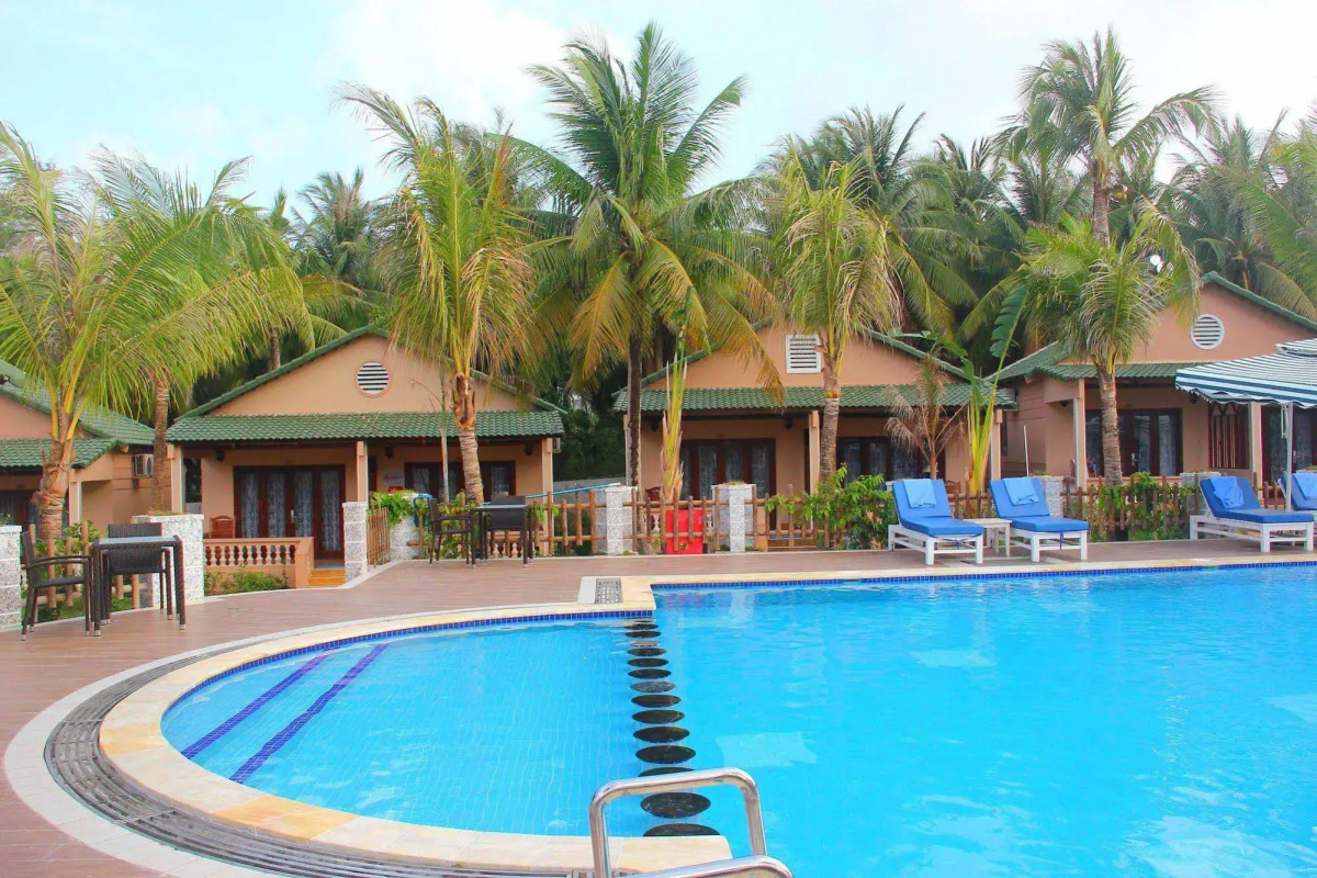 Phu Van Resort & Spa