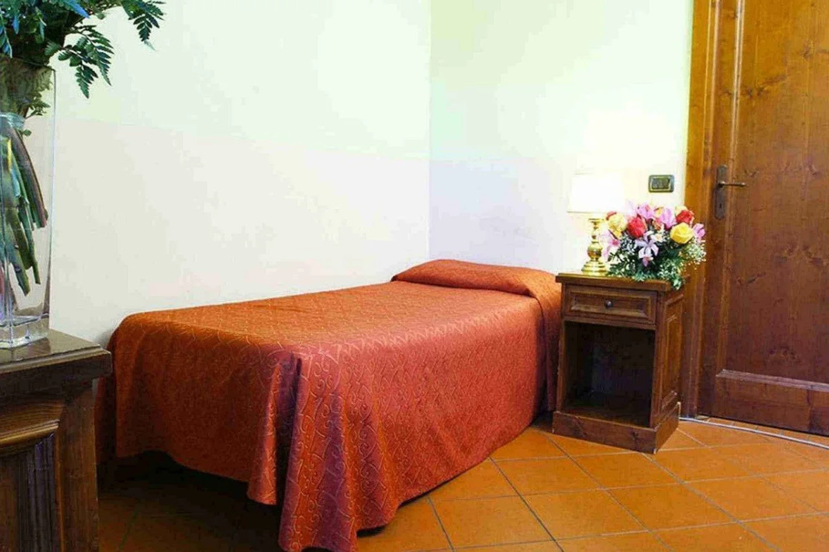 Отель Domus Sessoriana