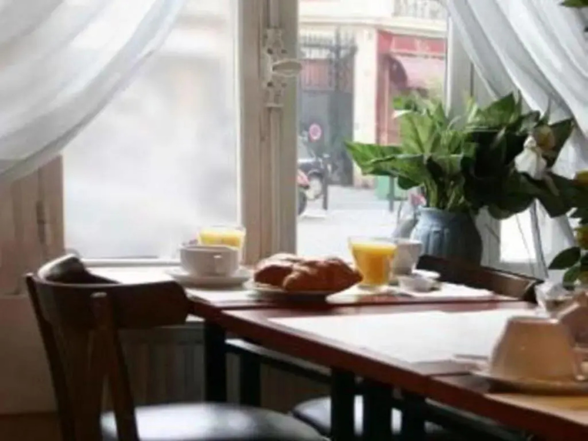 Hotel De Paris Saint Georges