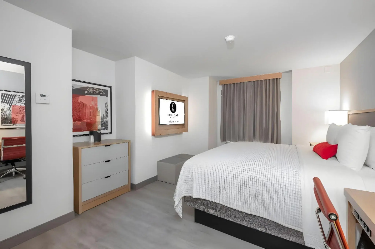 Hotel Saint Clair- Magnificent Mile