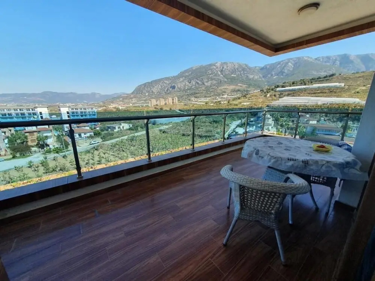 Alanya Azura Family Style