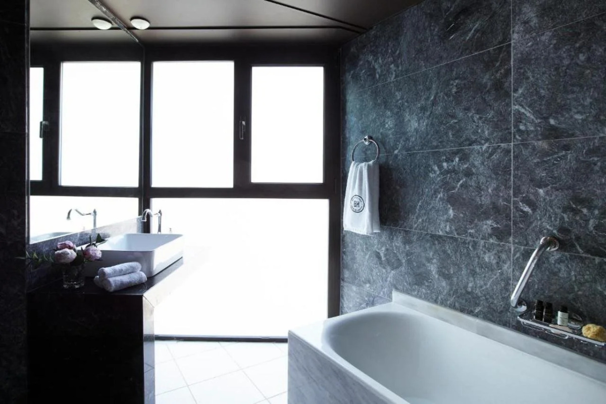 Отель Brown Acropol