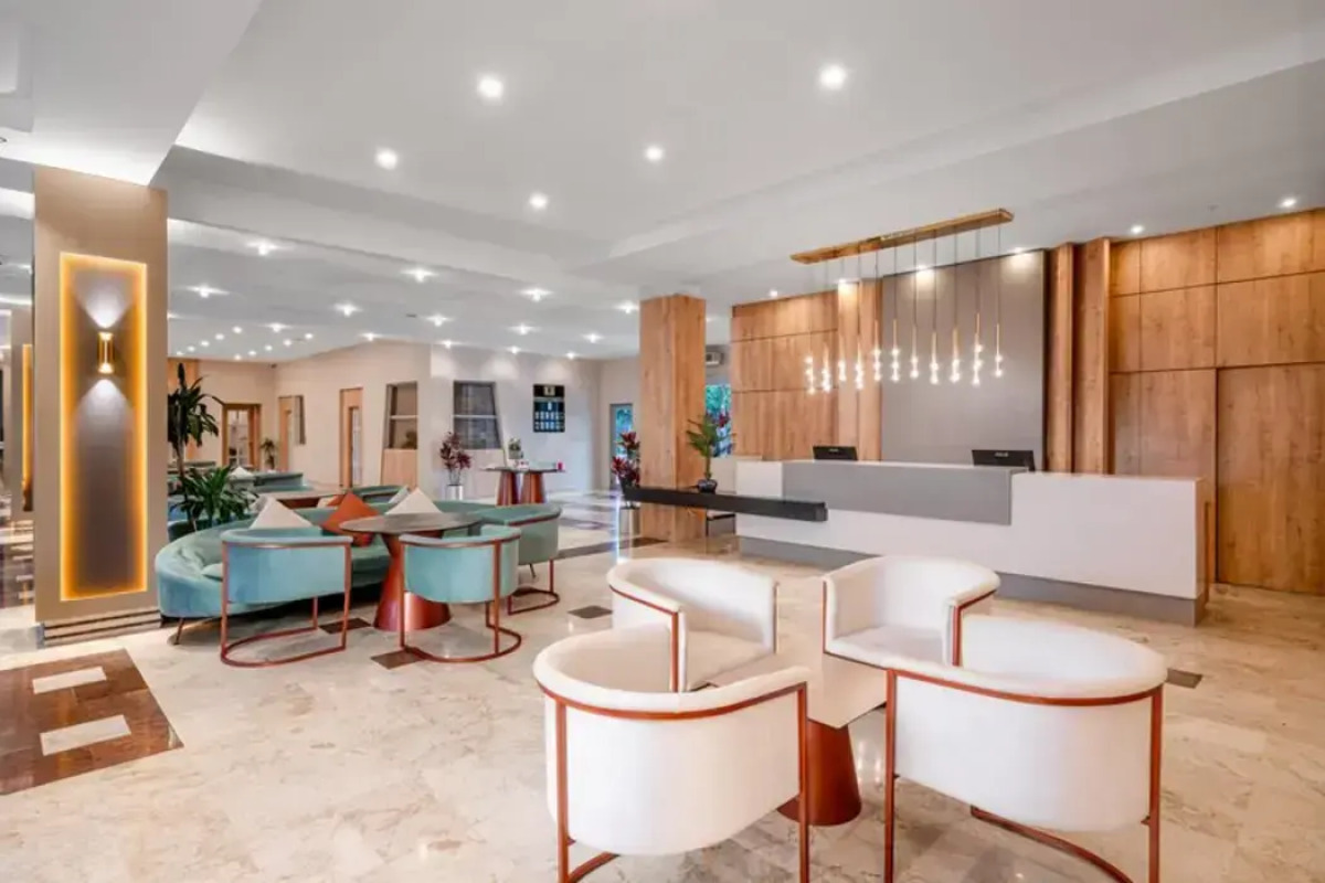 Side Story Resort & Spa