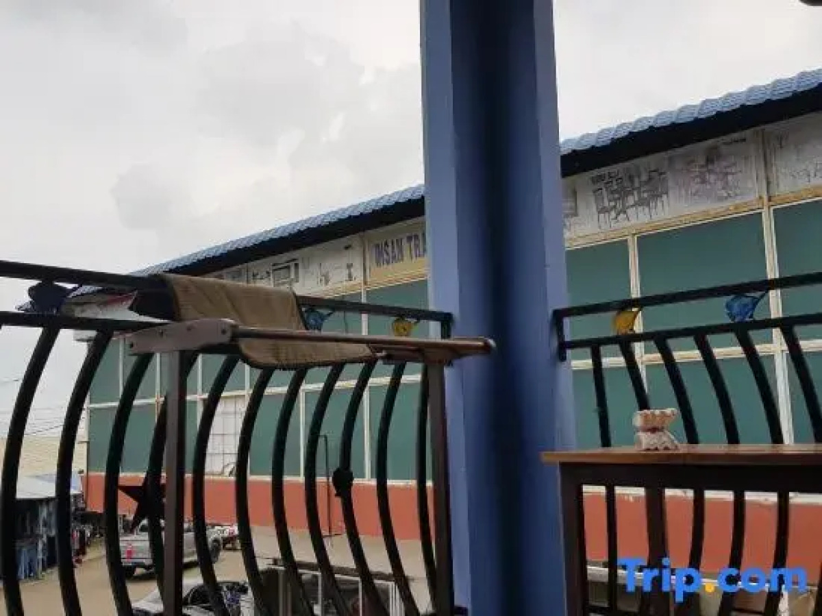 ang lee holiday stay