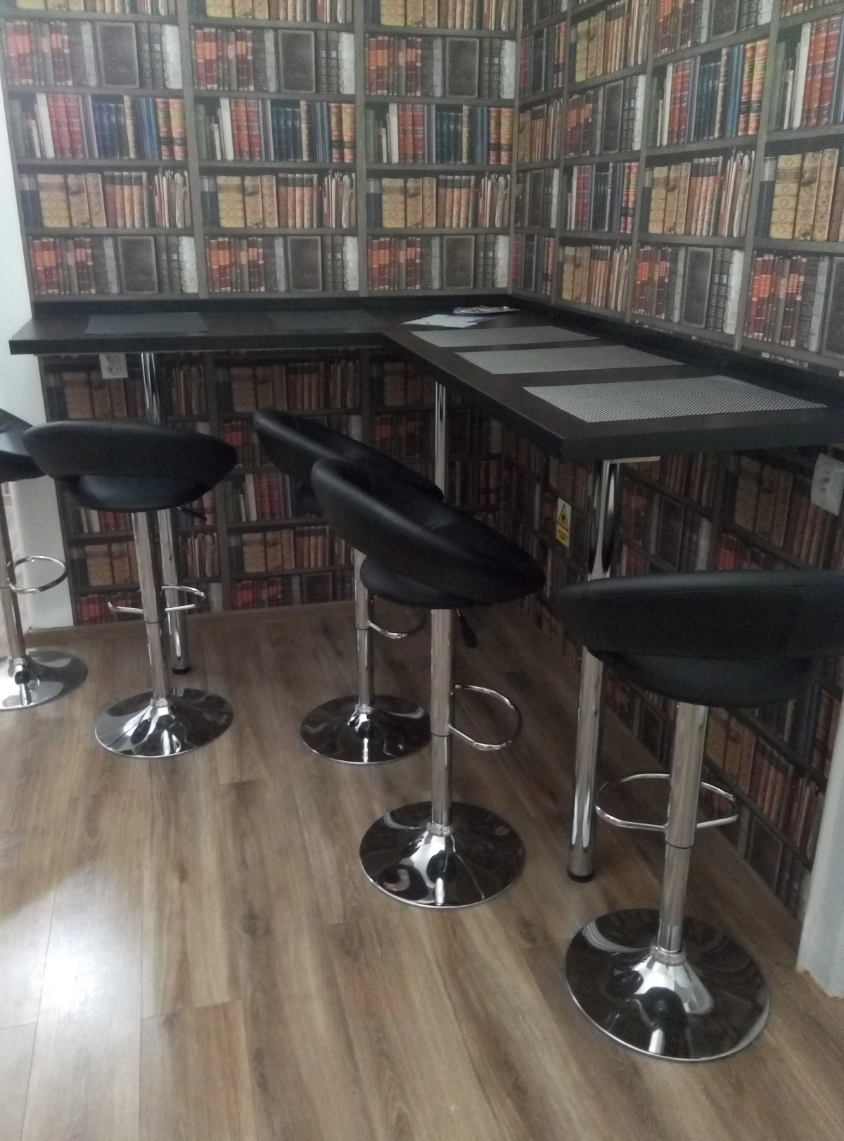 Lorf Hostel&Apartments