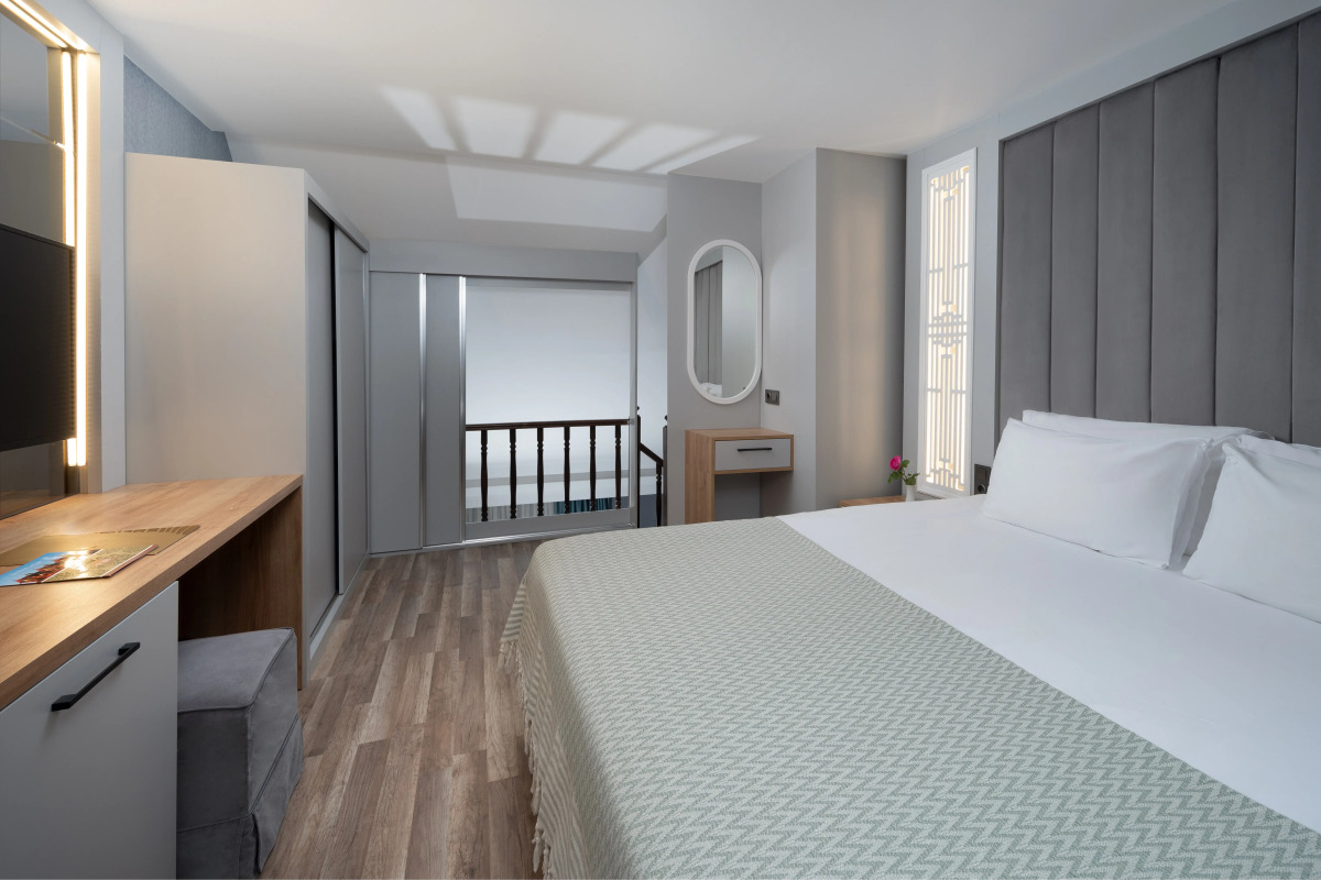 Siam Elegance Hotels & Spa