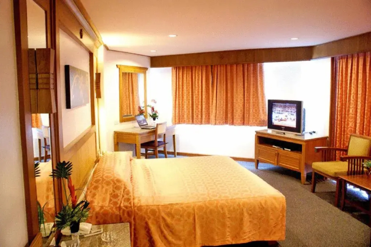 Royal Twins Palace Hotel