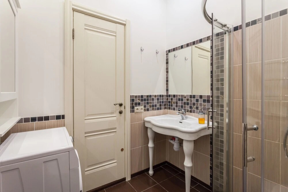 Apartments Grazdanskaya 9