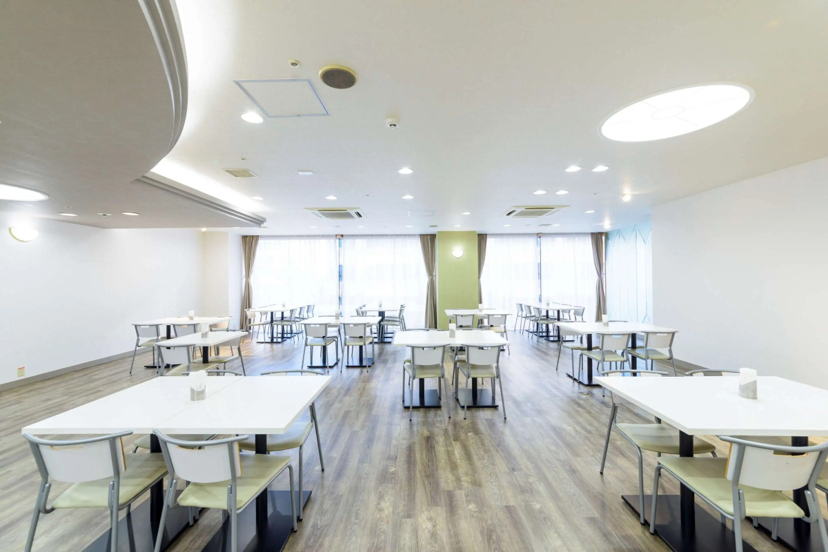 SureStay Plus Hotel by Best Western Shin-Osaka