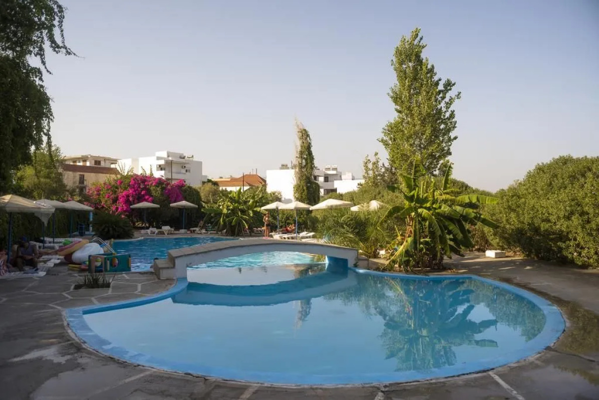 Notos Hotel