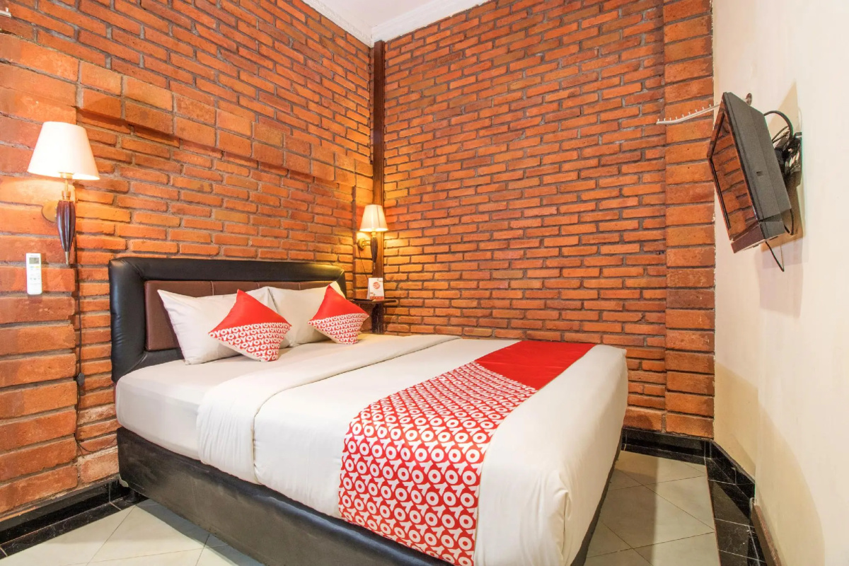 Super OYO 3118 Maxi Budget