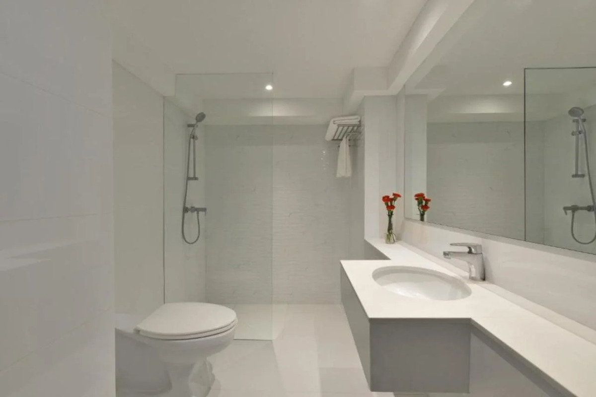 Отель BelAire Bangkok