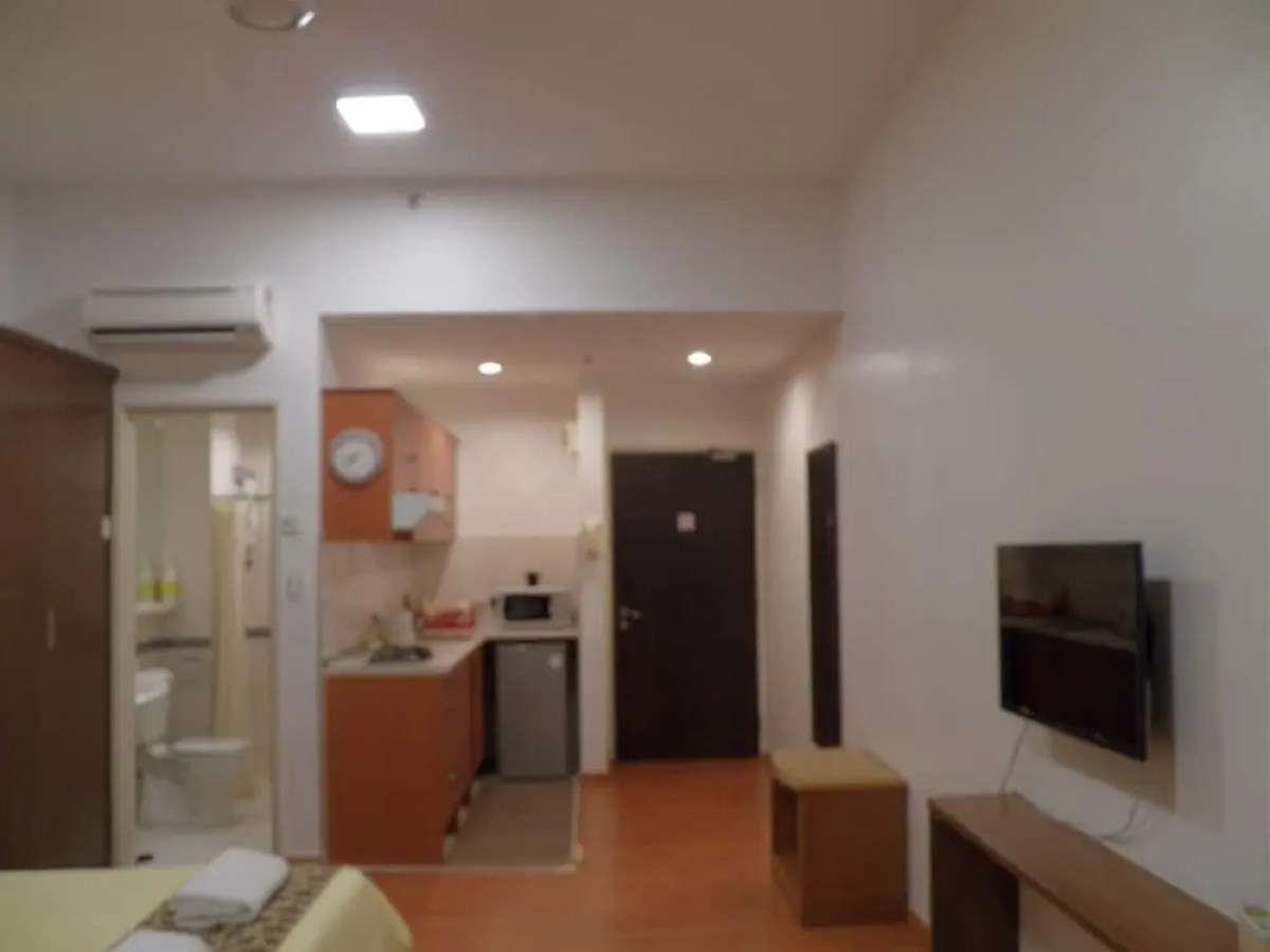 Maytower Apartment