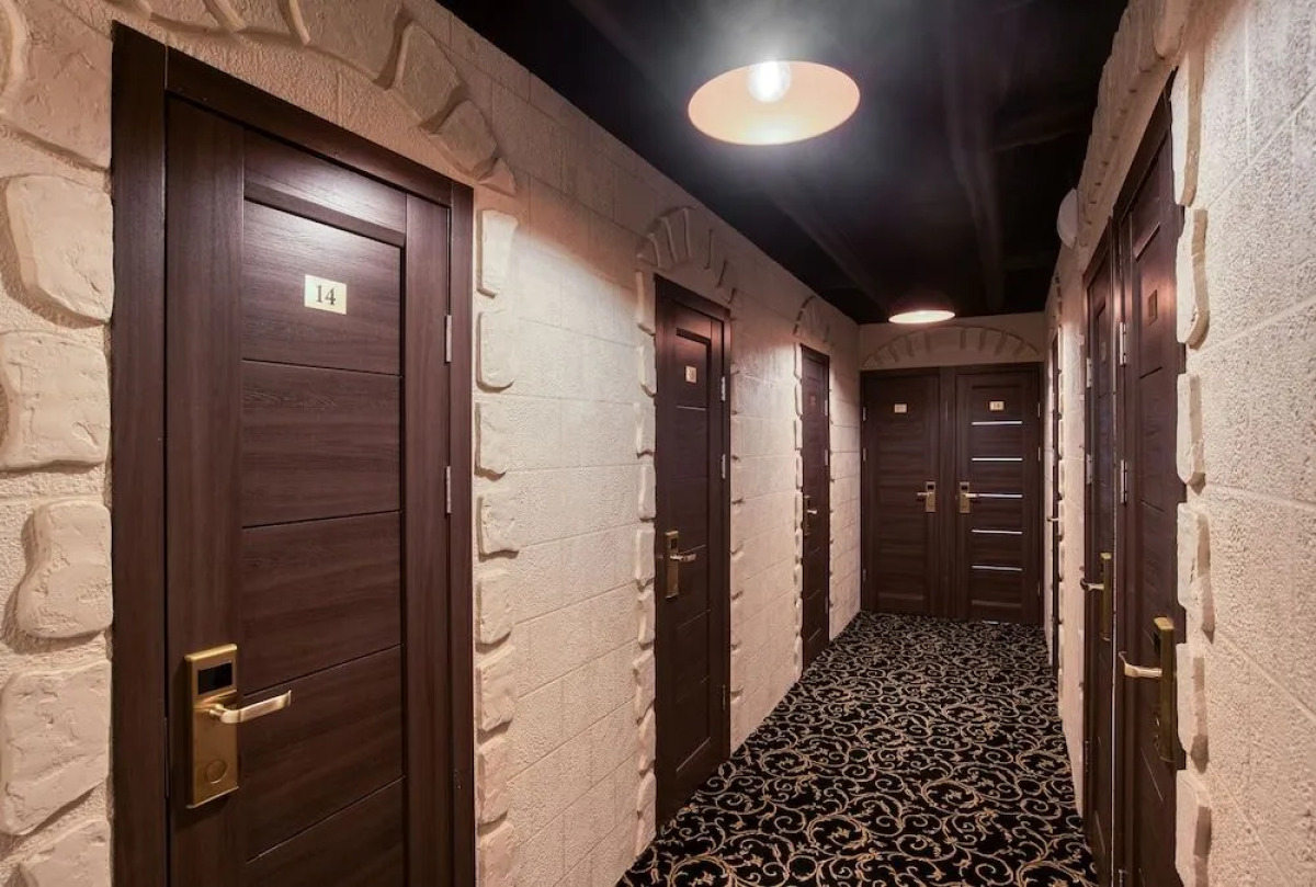 Winterfell on Mayakovskaya