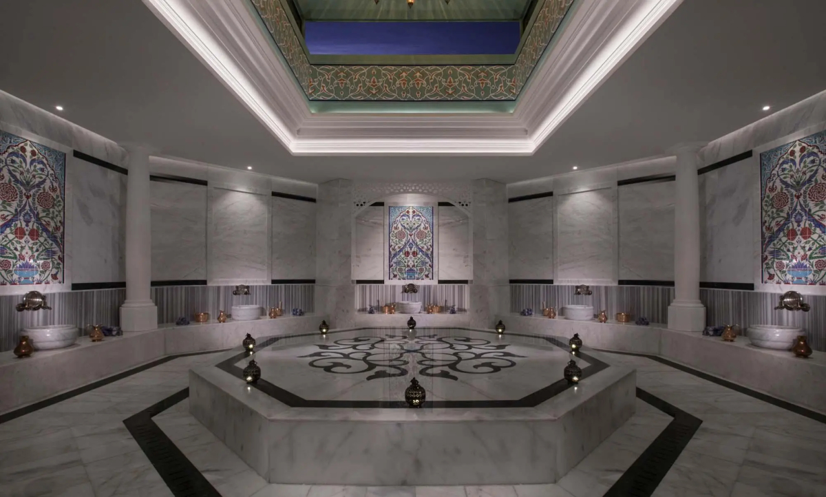 Курортный отель Anantara The Palm Dubai Resort