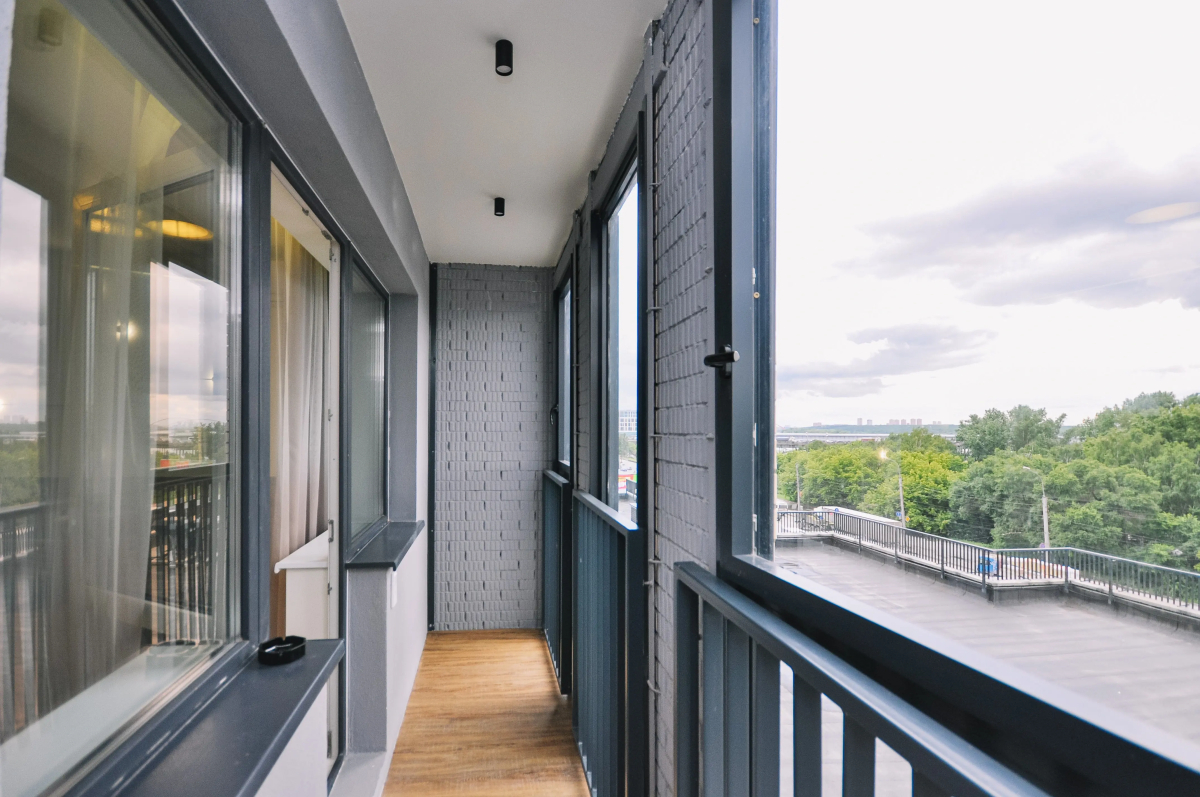 Апартаменты с джакузи у метро на набережной