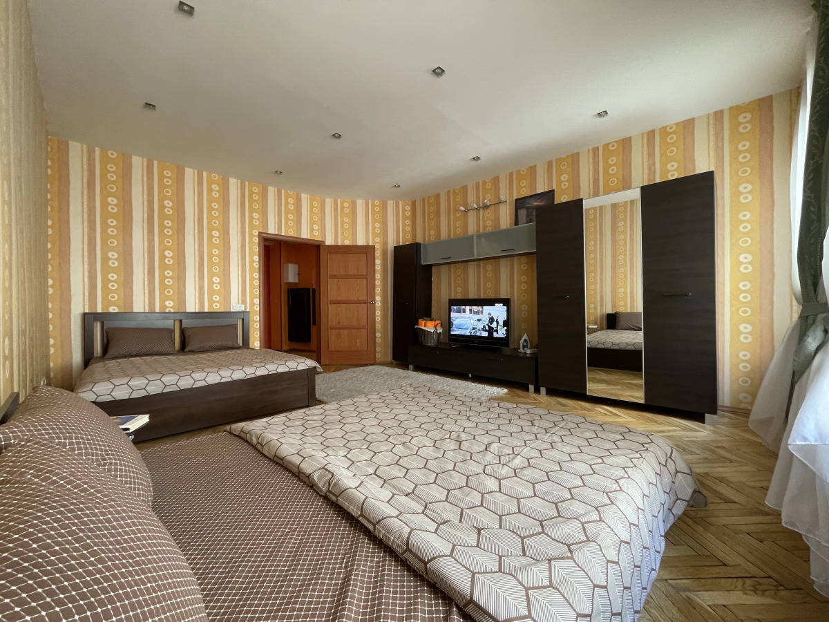 Апартаменты A happy family