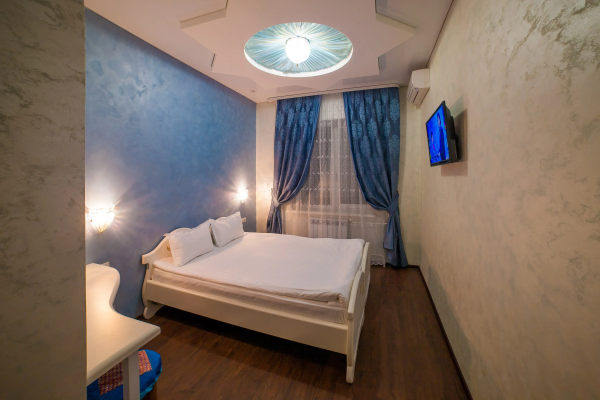 Отель Халиф