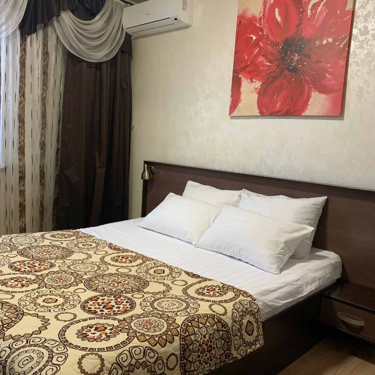 Отель Шоколад